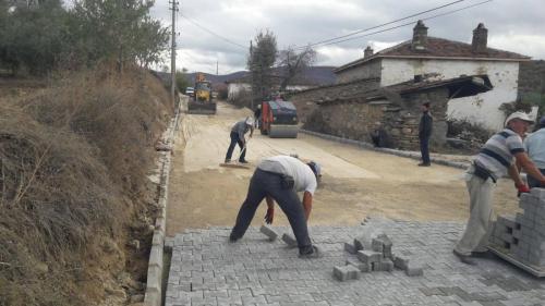 utas-hafriyat-kula-bebekli-parke-döşeme16
