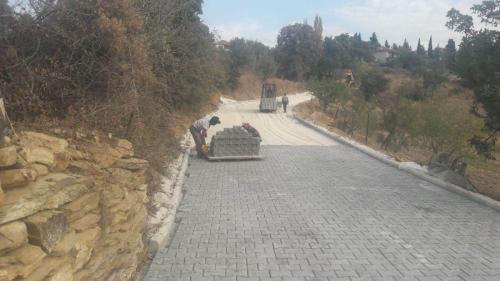 utas-hafriyat-kula-bebekli-parke-döşeme2